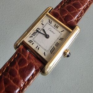 Authentic Timeless Cartier Ladies Petit Tank, Roman Dial & Mecanical Movement.